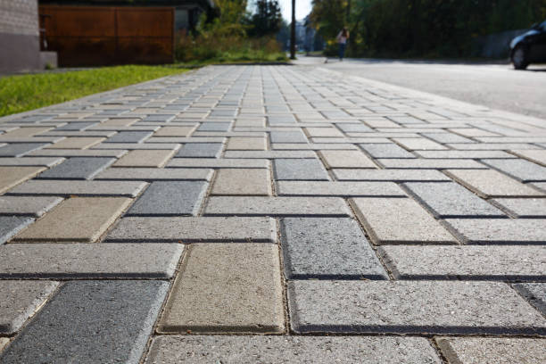 Best Driveway Pavers Cost  in Nash, TX
